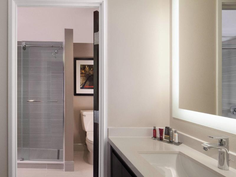 Dallas Marriott Suites Medical/Market Center image