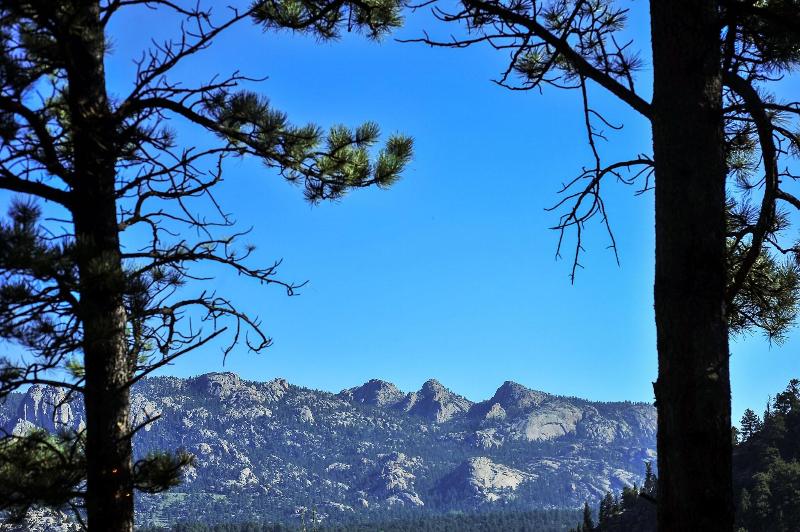 The Historic Crags Lodge image