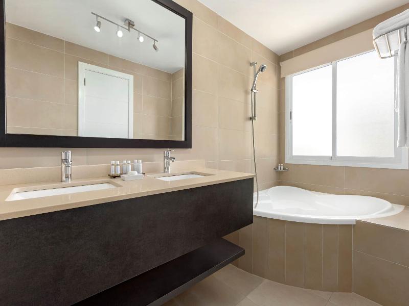 Wyndham Residences Tenerife Golf Del Sur image