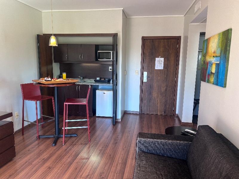 Regency Park Hotel image