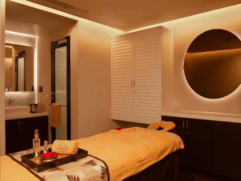 Radisson Blu Bengaluru Outer Ring Road image