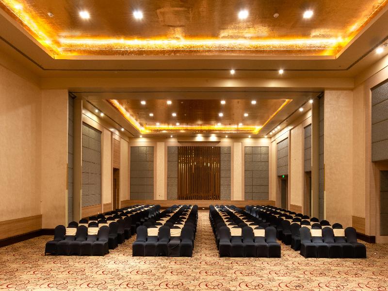 Radisson Blu Bengaluru Outer Ring Road image