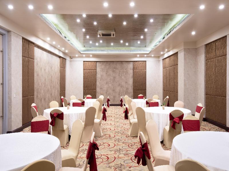 Radisson Blu Bengaluru Outer Ring Road image