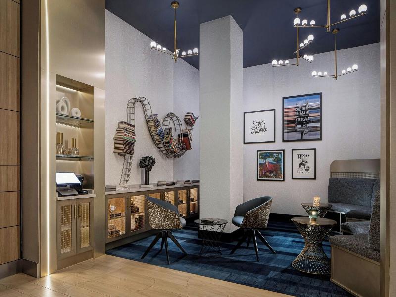 Renaissance Dallas Hotel image