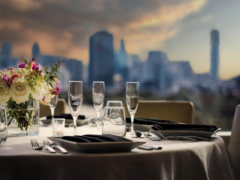 Renaissance Dallas Hotel image