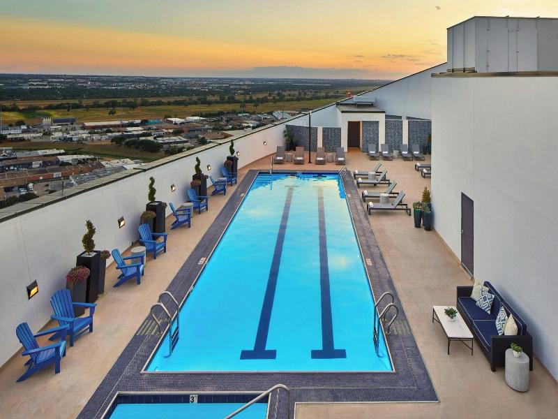 Renaissance Dallas Hotel image