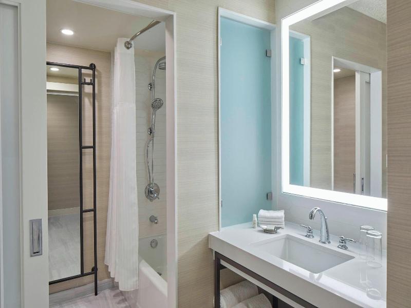 Renaissance Dallas Hotel image