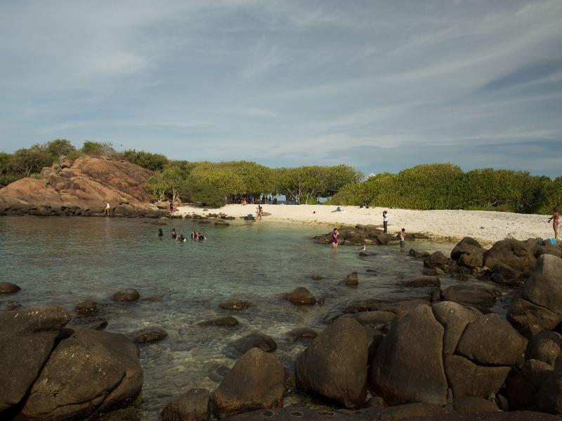 Nilaveli Beach image
