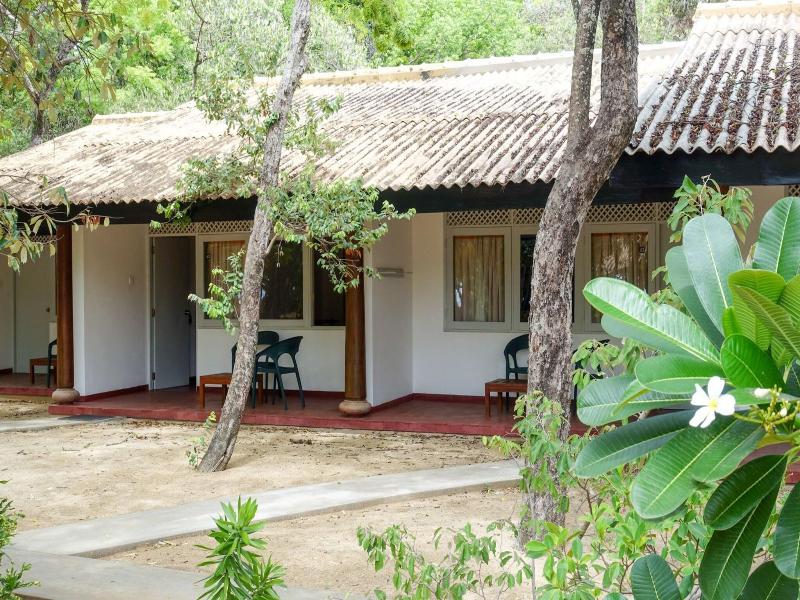 Nilaveli Beach image