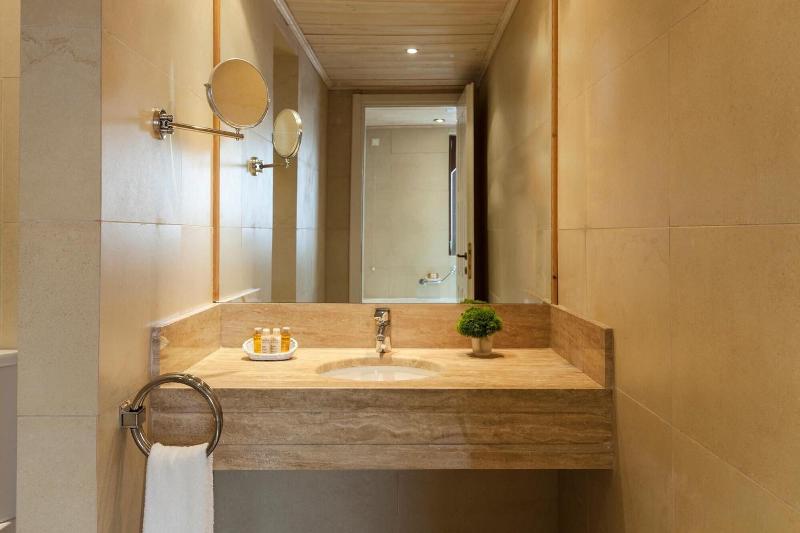 Santa Marina Arachova Resort & Spa image