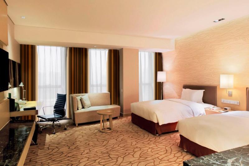 Radisson Hotel Tianjin Aqua City image
