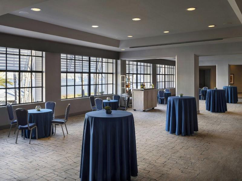 Marriott Coronado Island Resort & Spa image