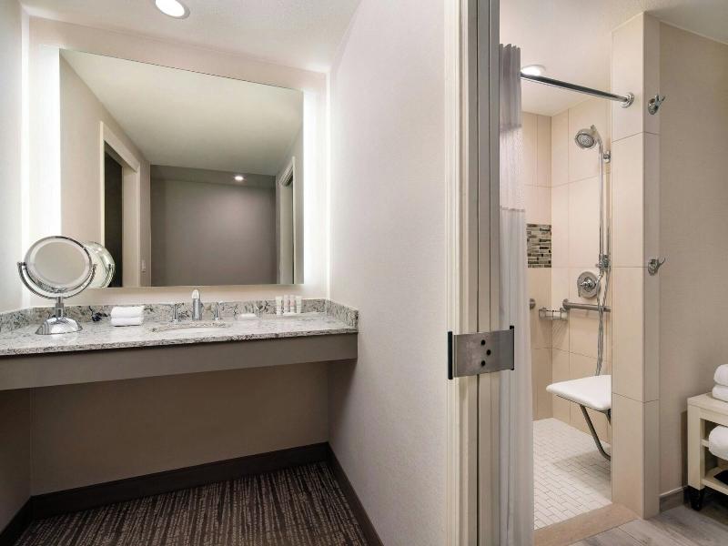 Marriott Coronado Island Resort & Spa image
