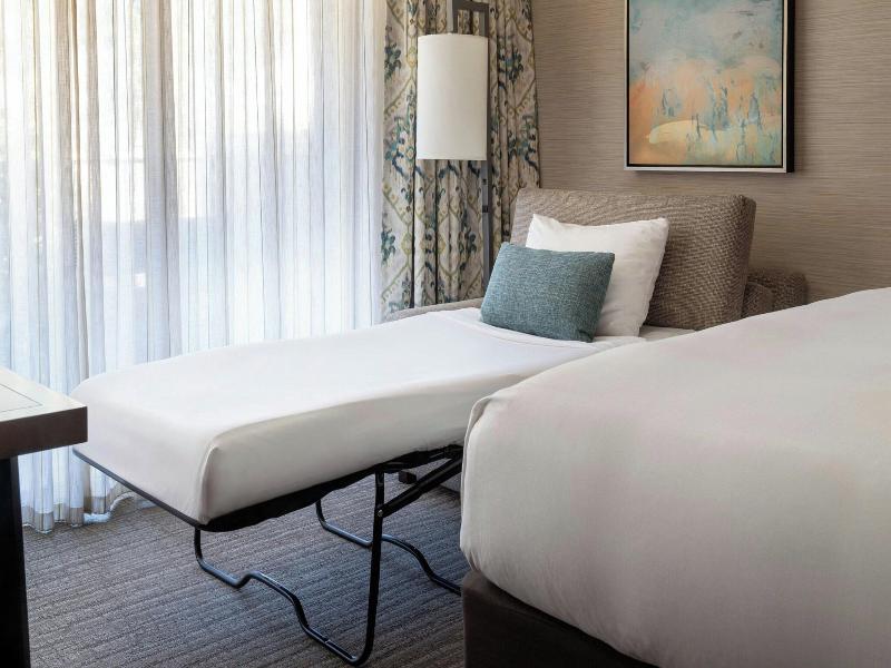 Marriott Coronado Island Resort & Spa image