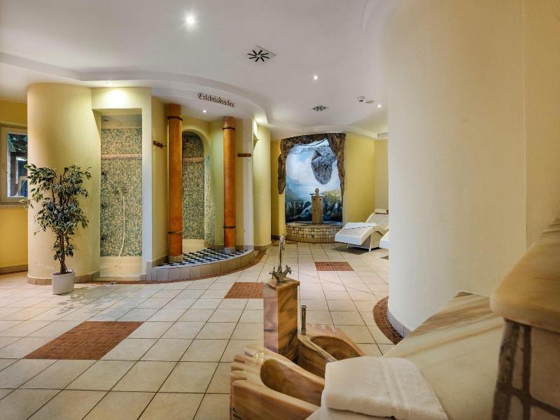 Johannesbad Hotel Palace image