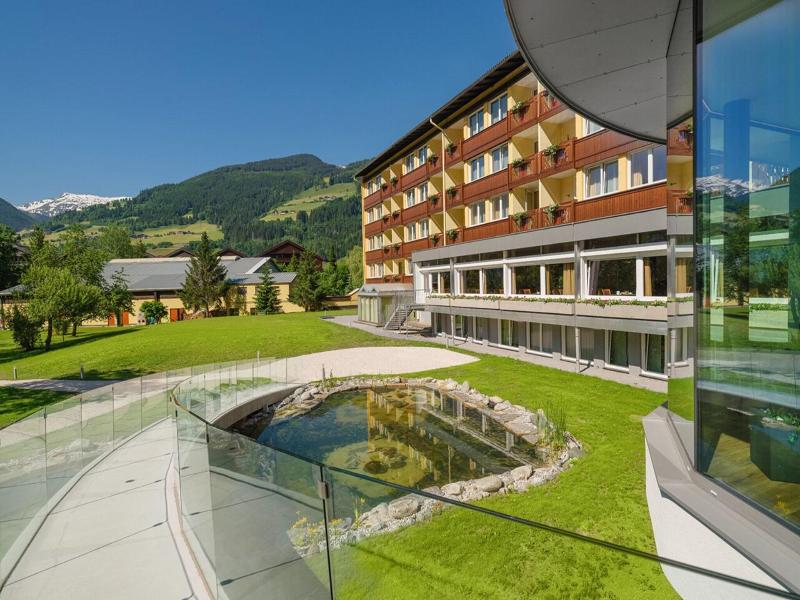 Johannesbad Hotel Palace image