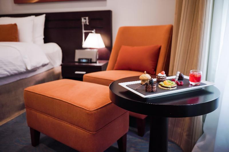 City Seasons Hotel Muscat image