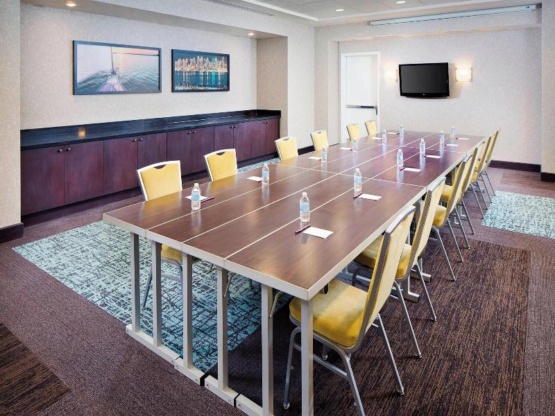 Residence Inn San Diego Downtown/Gaslamp Quarter image