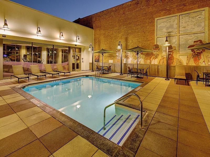 Residence Inn San Diego Downtown/Gaslamp Quarter image