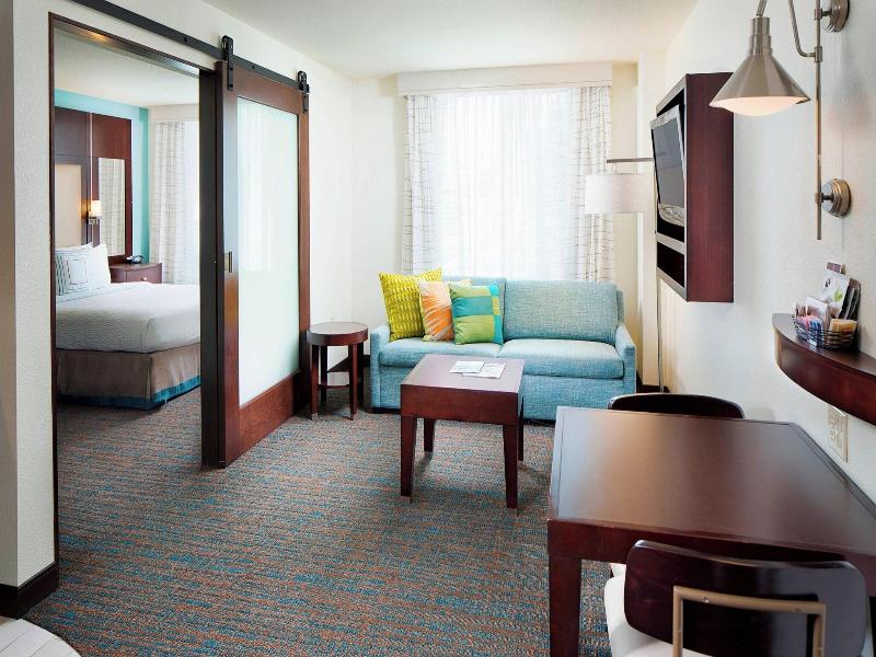 Residence Inn San Diego Downtown/Gaslamp Quarter image