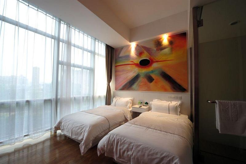Spring Time Hotel Tianhe image
