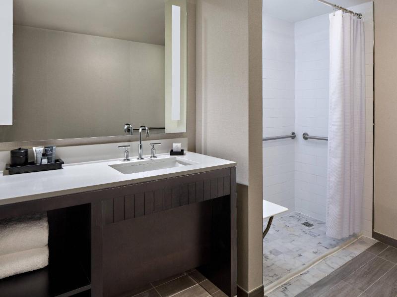 JW Marriott Houston by the Galleria image