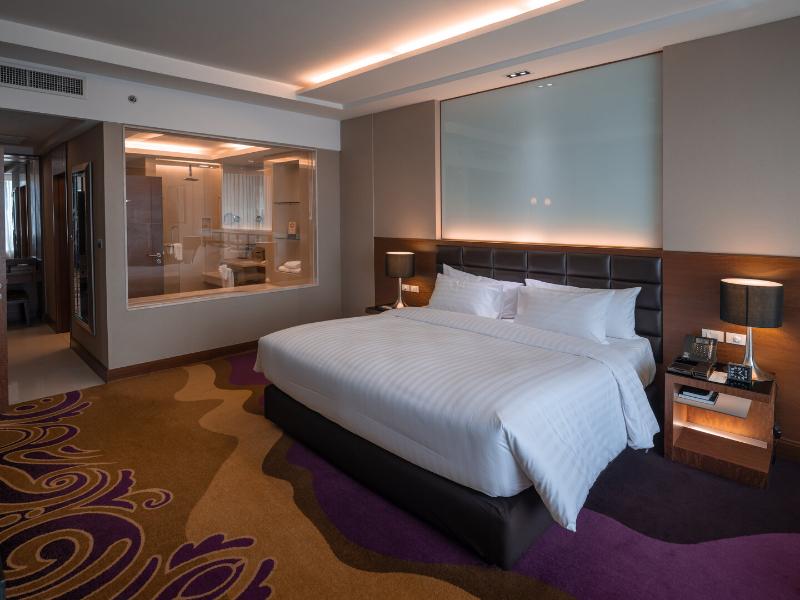 The Grand Fourwings Convention Hotel Bangkok image