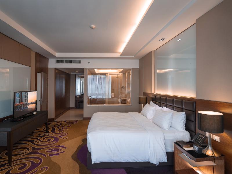 The Grand Fourwings Convention Hotel Bangkok image