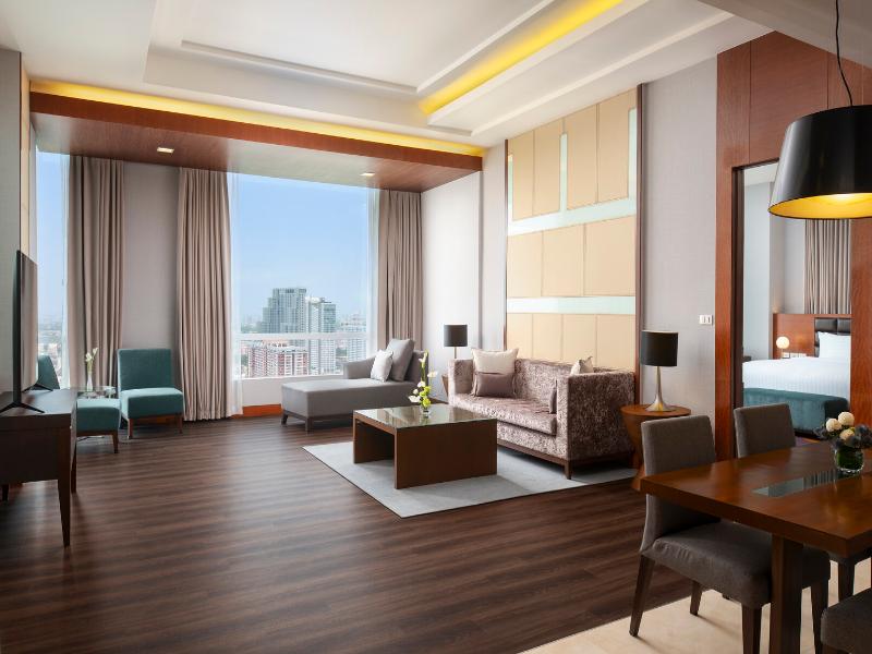 The Grand Fourwings Convention Hotel Bangkok image