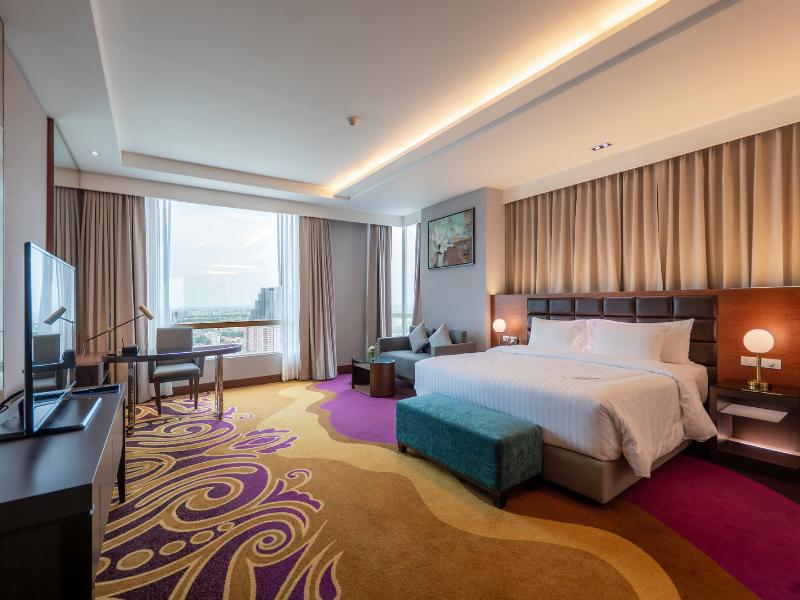 The Grand Fourwings Convention Hotel Bangkok image