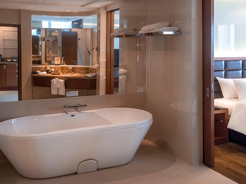 The Grand Fourwings Convention Hotel Bangkok image
