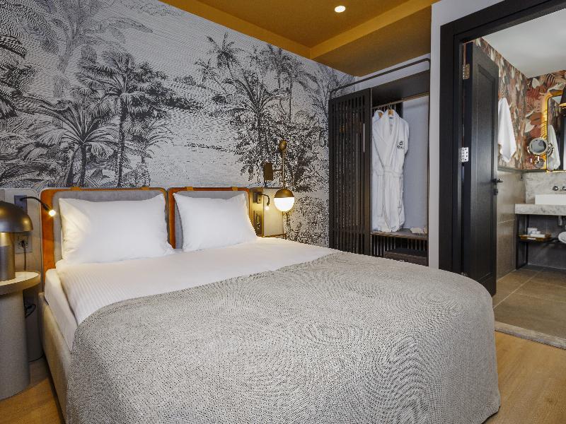 Sherwood Premio Hotel image