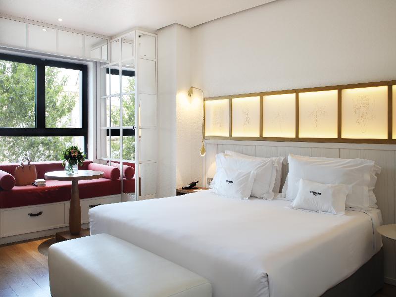 Ofelias Hotel image