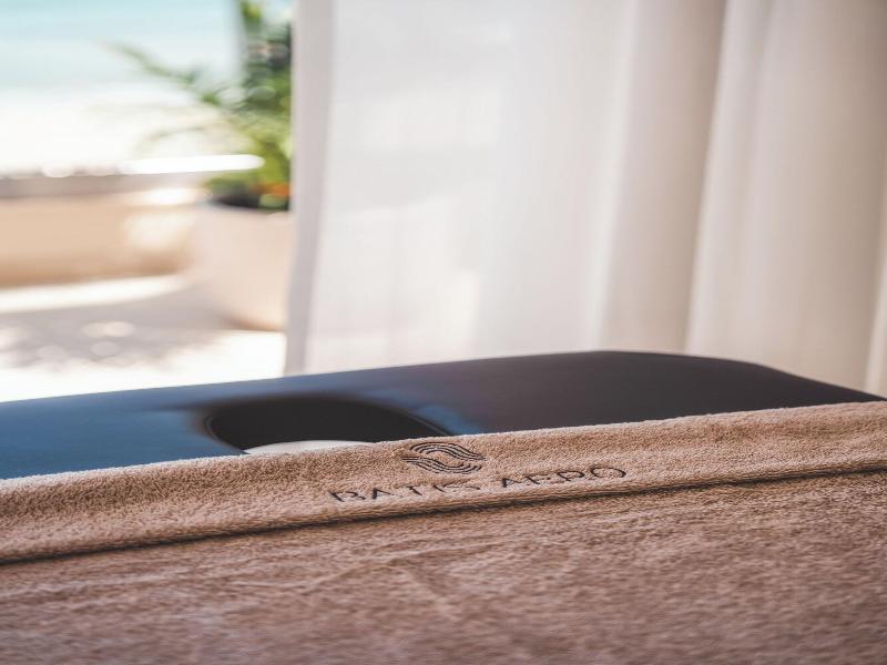Batis Aero Beachfront Wellbeing Hotel image