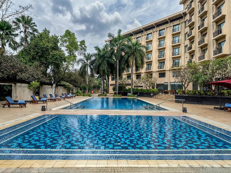 Radisson BLU Dhaka Water Garden image