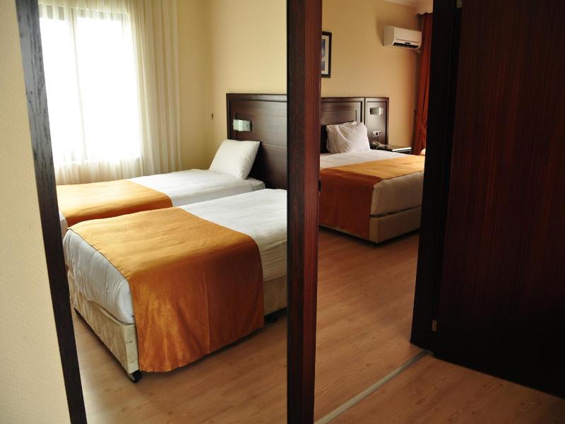 Eser Diamond Hotel & Convention Centre image