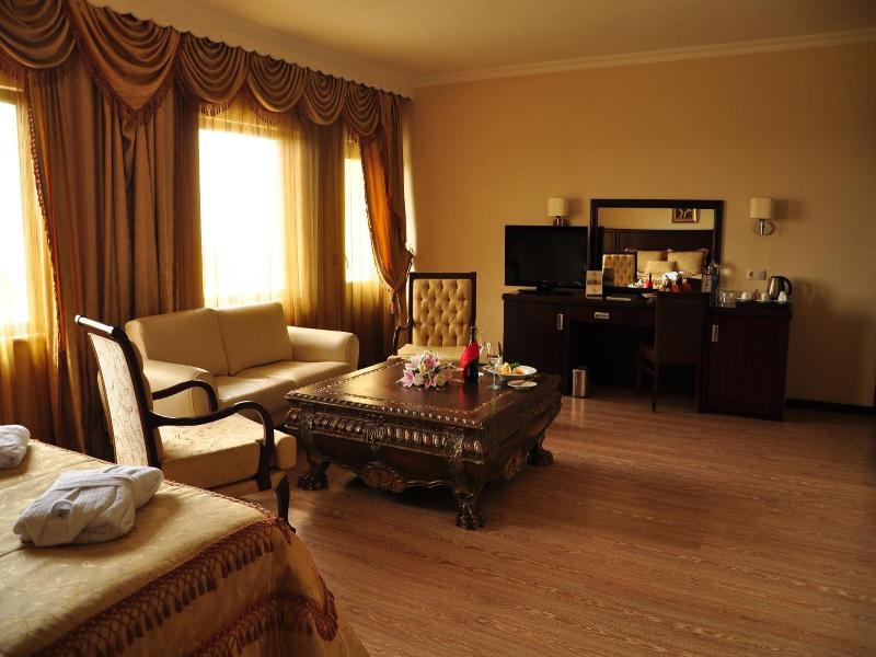 Eser Diamond Hotel & Convention Centre image