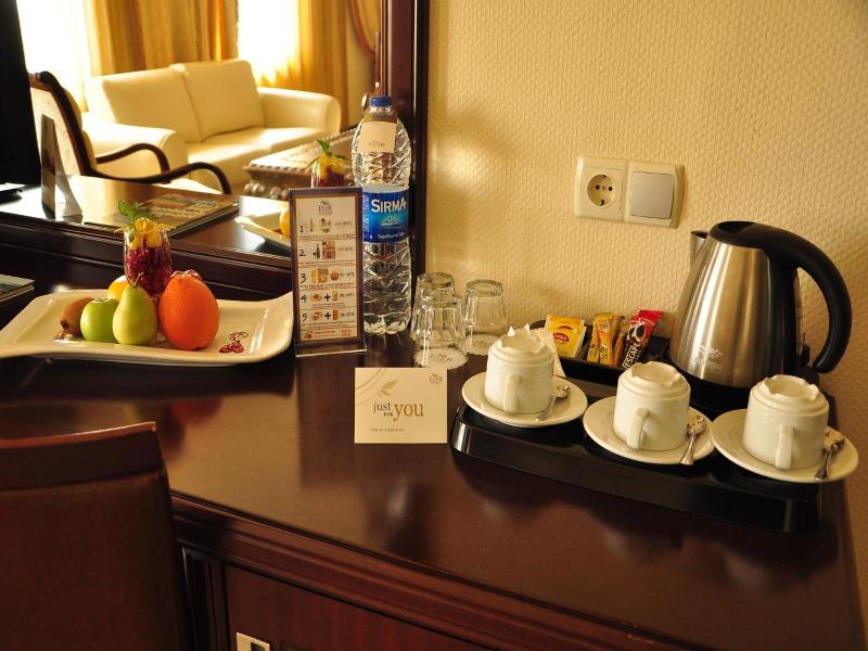Eser Diamond Hotel & Convention Centre image