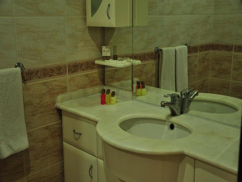 Eser Diamond Hotel & Convention Centre image
