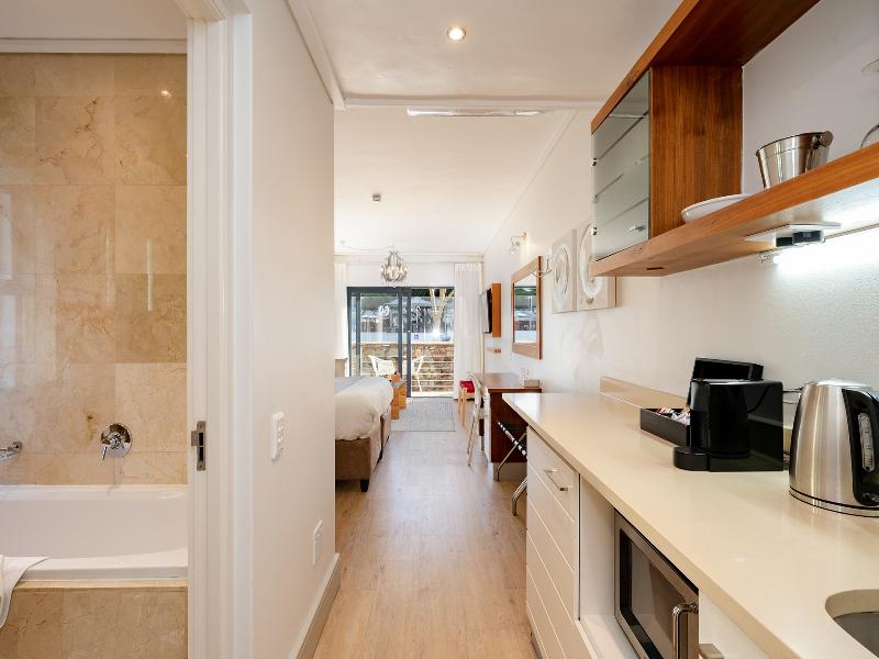 Harbour House Hotel image