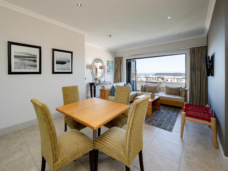 Harbour House Hotel image