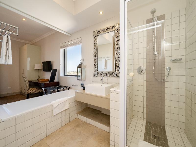 Harbour House Hotel image