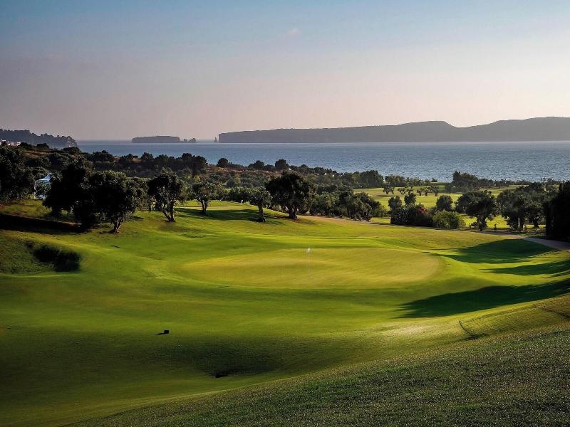 The Romanos, A Luxury Collection Resort image