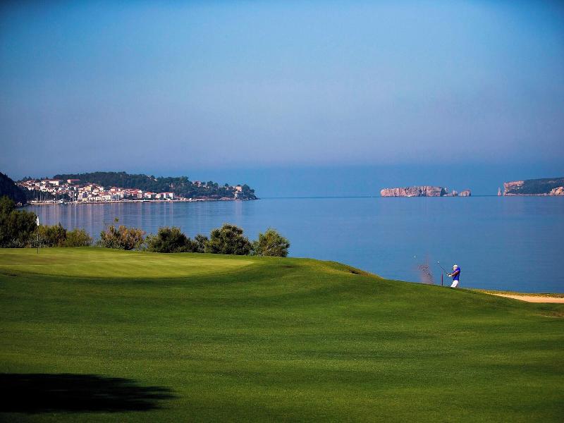 The Romanos, A Luxury Collection Resort image