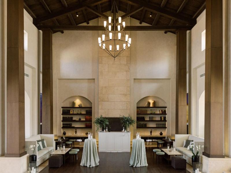 The Romanos, A Luxury Collection Resort image