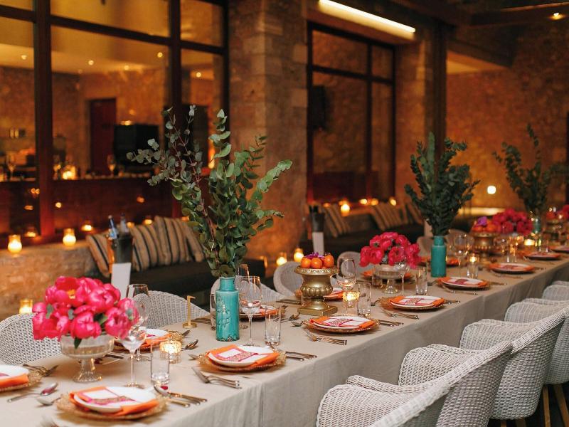 The Romanos, A Luxury Collection Resort image