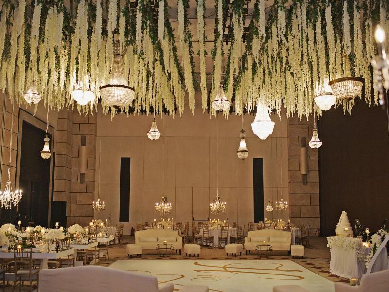 The Romanos, A Luxury Collection Resort image