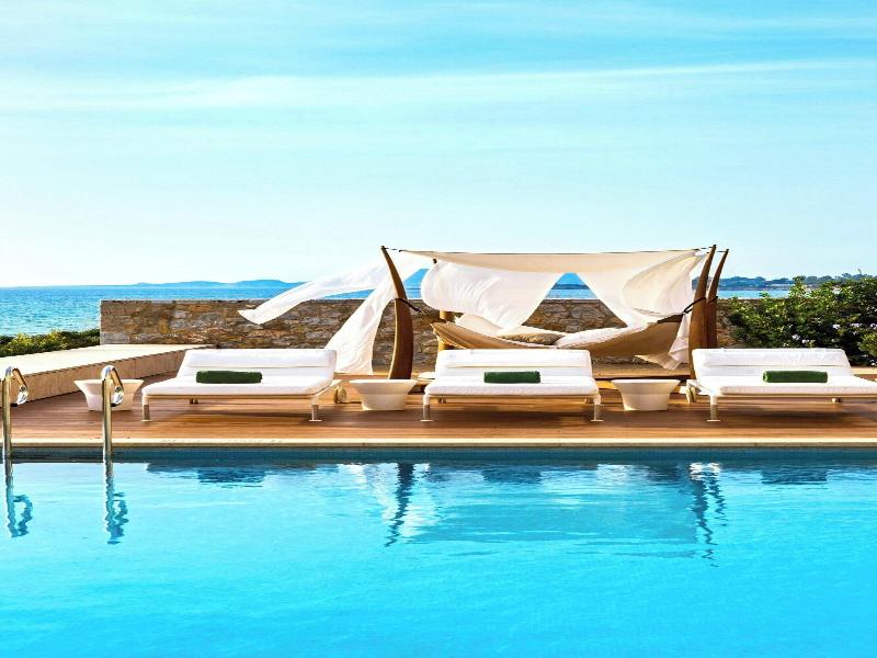 The Romanos, A Luxury Collection Resort image