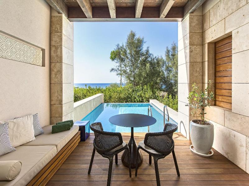 The Romanos, A Luxury Collection Resort image