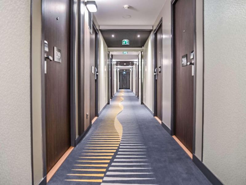 Golden Tulip Roissy Saint Witz image